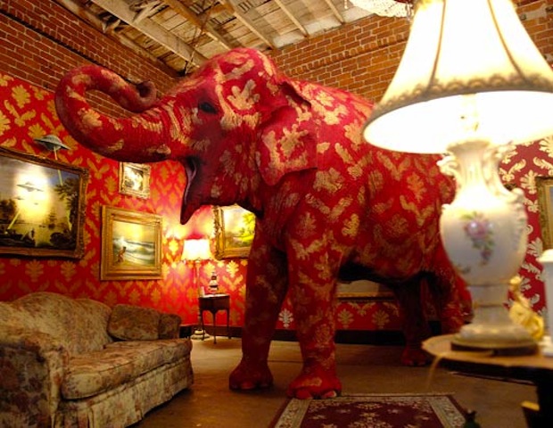 banksy-open-mouth-elephant